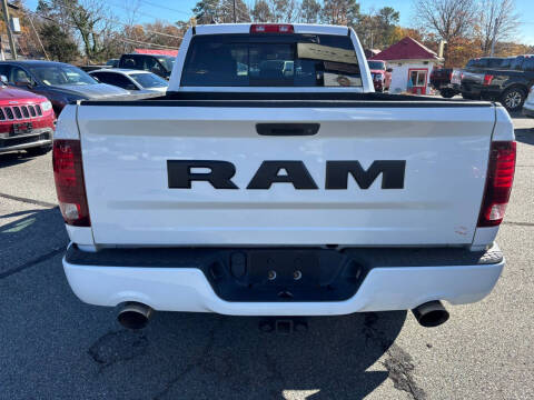 2017 RAM 1500 Sport