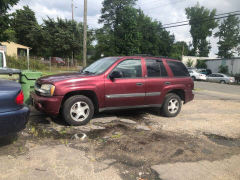 2004 Chevrolet TrailBlazer for sale at AFFORDABLE USED CARS in North Chesterfield VA