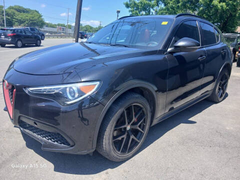 2019 Alfa Romeo Stelvio Ti Sport