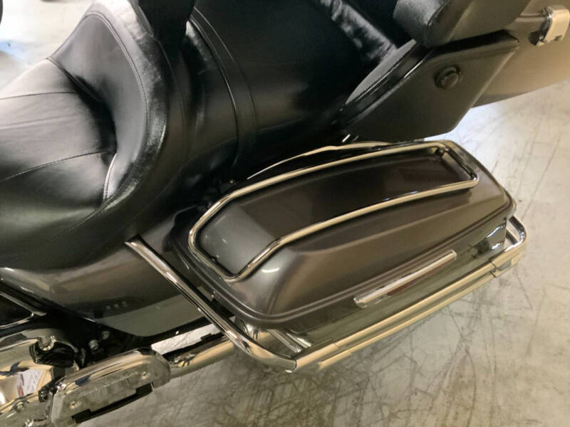 2014 Harley-Davidson FLHTK ULTRA LIMITED