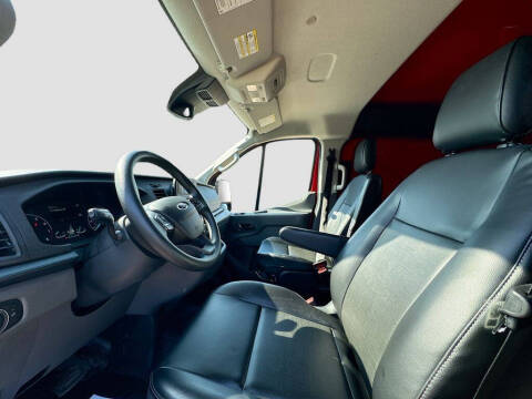 2025 Ford Transit