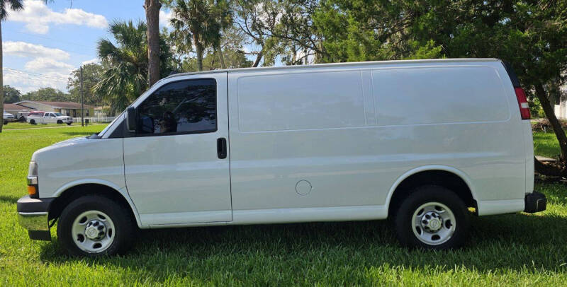 2019 Chevrolet Express 2500