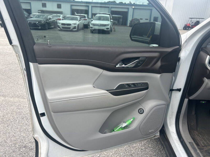 2019 GMC Acadia SLT-1