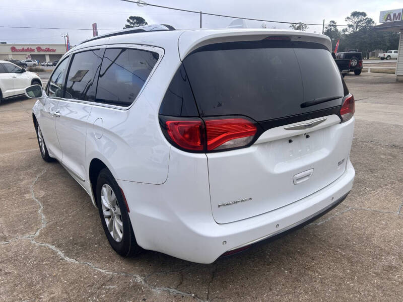 2019 Chrysler Pacifica Touring L