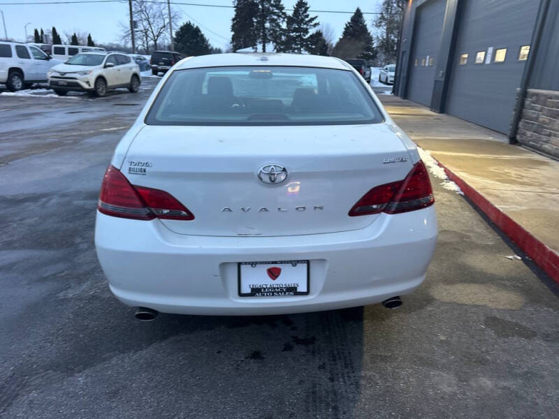 2009 Toyota Avalon Limited