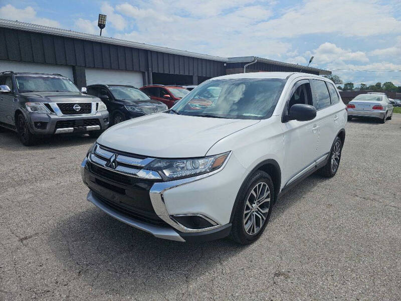 2016 Mitsubishi Outlander ES