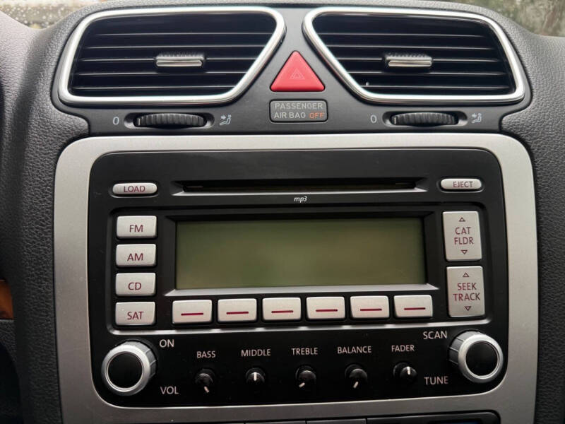 2008 Volkswagen Eos Lux