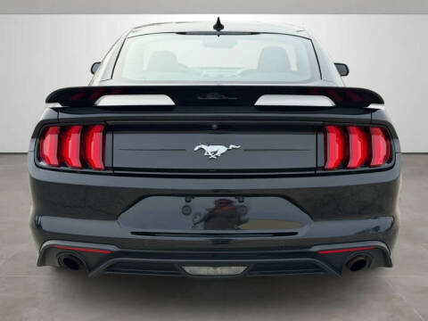 2022 Ford Mustang EcoBoost Premium
