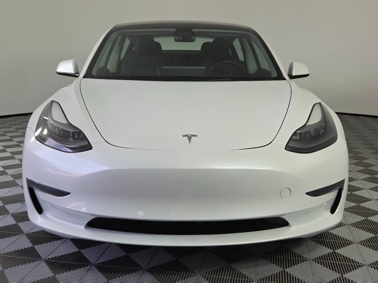 White 2023 Tesla Model 3 Base 4dr Sedan 2