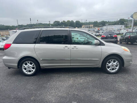 2006 Toyota Sienna XLE 7 Passenger