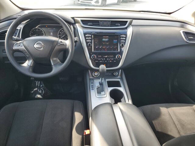 2024 Kia Sorento LX
