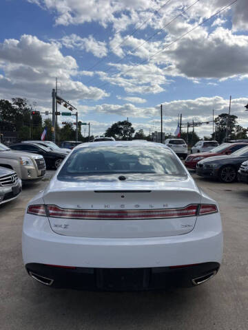 2014 Lincoln MKZ Hybrid