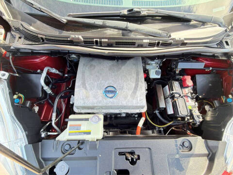 2014 Nissan LEAF S