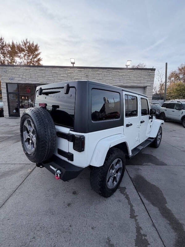 2016 Jeep Wrangler Unlimited Sahara