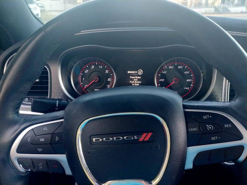 2015 Dodge Charger SXT