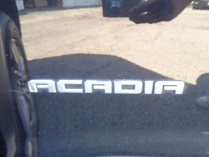 2018 GMC Acadia SLE-2