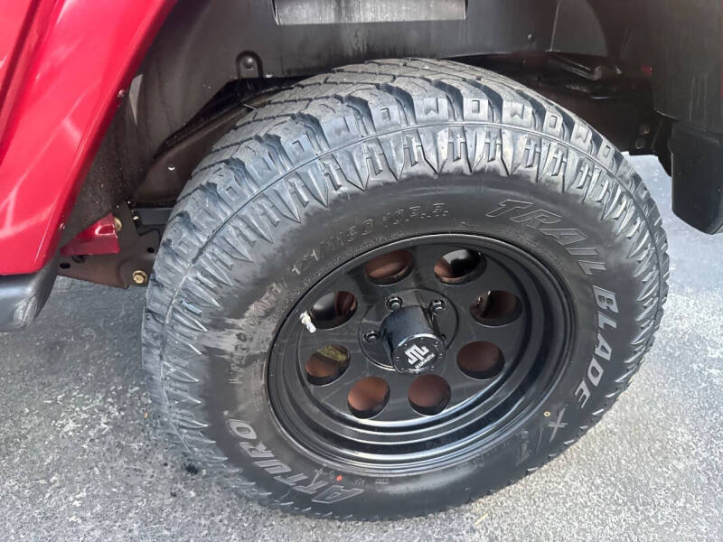 2012 Jeep Wrangler Sahara