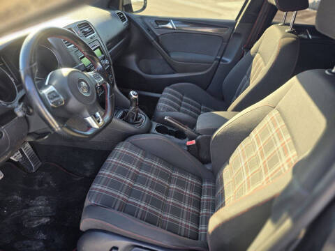 2014 Volkswagen GTI Wolfsburg Edition PZEV