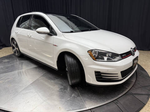 2016 Volkswagen Golf GTI SE