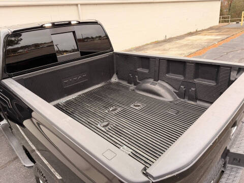 2017 Nissan Titan XD SV