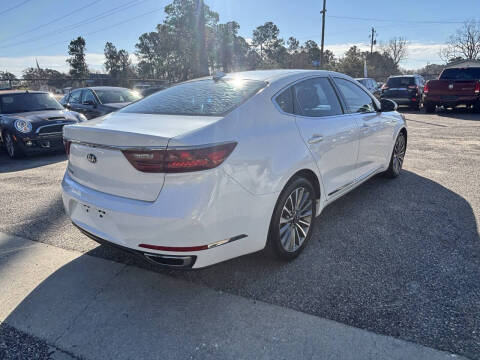 2017 Kia Cadenza Premium