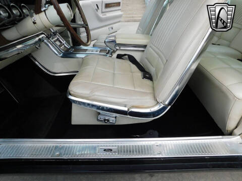 1966 Ford Thunderbird