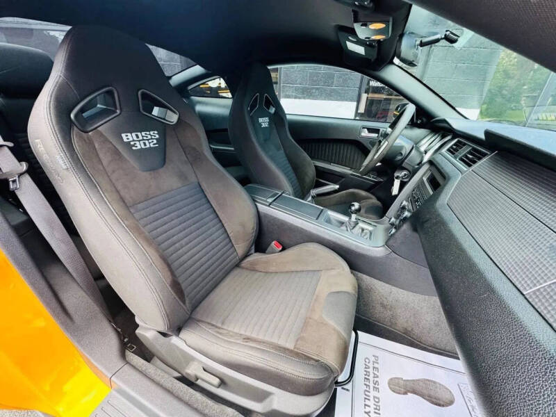 2012 Ford Mustang Boss 302