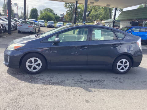 2014 Toyota Prius Three