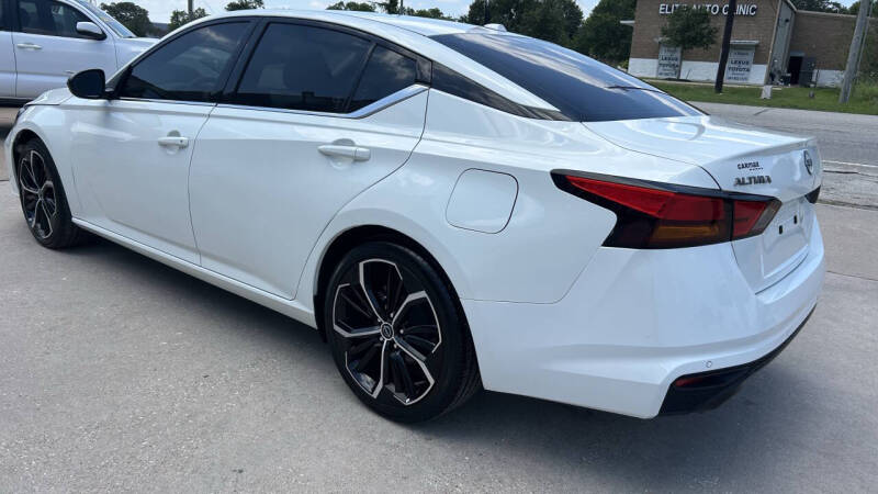 2023 Nissan Altima 2.5 SR