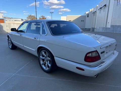 2002 Jaguar XJR