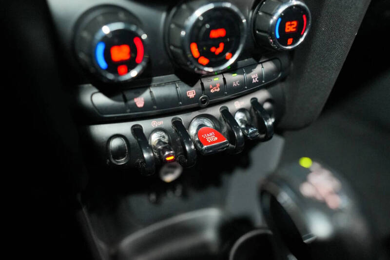 2016 MINI Hardtop 4 Door Cooper