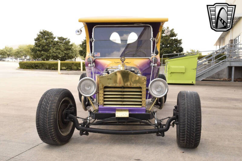 1922 Ford C- Cab