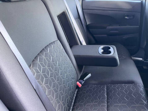 2025 Mitsubishi Outlander Sport Trail Edition