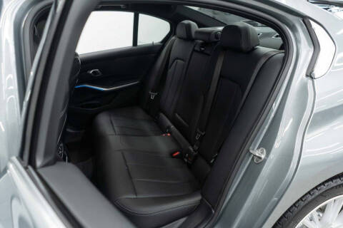 2024 BMW 3 Series 330e xDrive