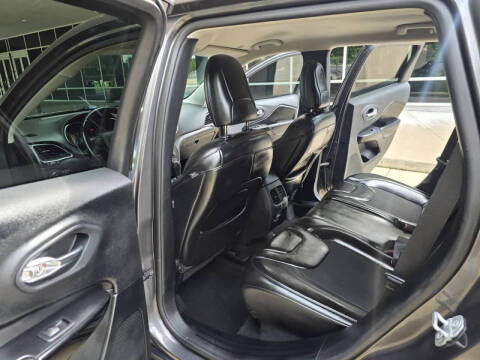 2019 Jeep Cherokee Altitude