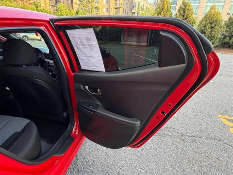 2019 Hyundai Veloster