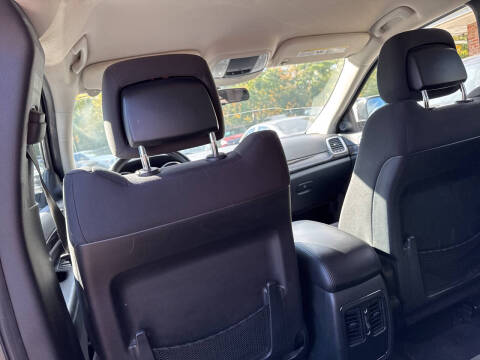 2011 Jeep Grand Cherokee Laredo