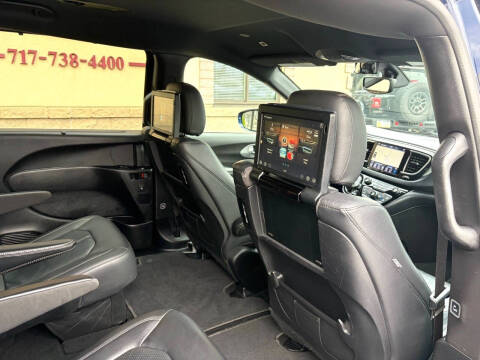 2019 Chrysler Pacifica Touring L Plus