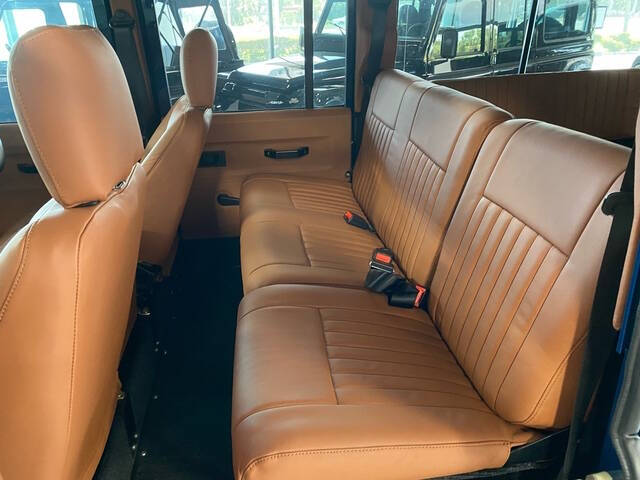 1997 Land Rover Defender 10