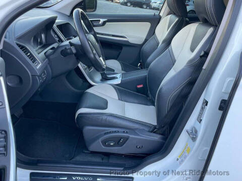 2017 Volvo XC60 T6 Dynamic