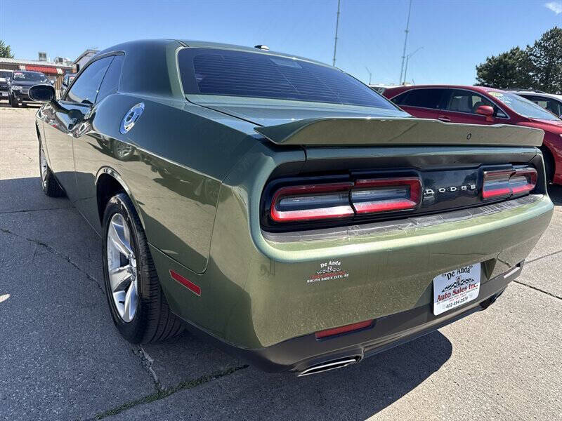 2020 Dodge Challenger SXT