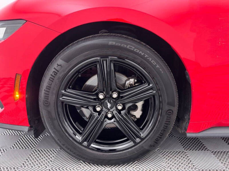 2024 Ford Mustang EcoBoost