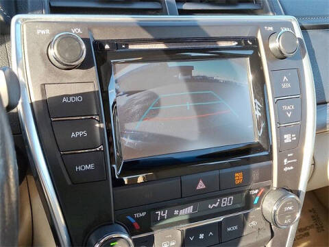 2015 Toyota Camry Hybrid