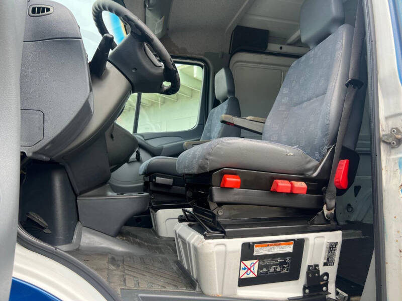 2005 Dodge Sprinter 2500