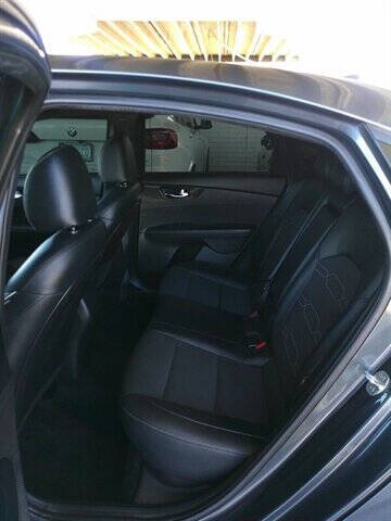 2022 Kia Forte GT Line