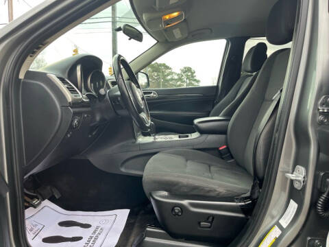 2013 Jeep Grand Cherokee Laredo