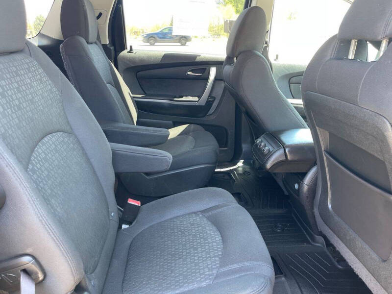 2012 GMC Acadia SLE