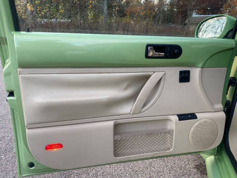 2002 Volkswagen New Beetle GLX 1.8T