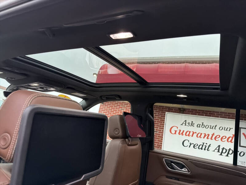 2021 Chevrolet Suburban High Country