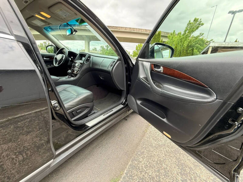 2011 Infiniti EX35 Journey